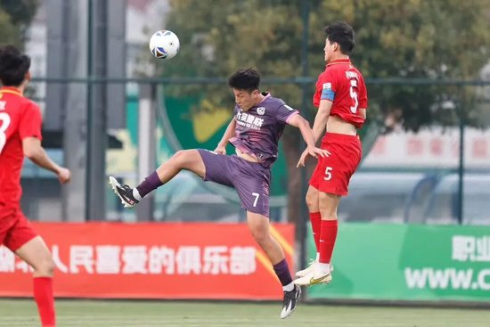 控球67%射门14次仍输球 广州蒲公英中乙首秀遭绝杀 控球67%射门14次仍输球 广州蒲公英中乙首秀遭绝杀