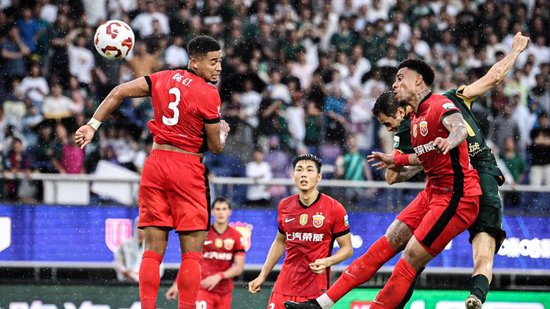海港2-2浙江：穆斯卡特换人迟疑+引援错位，2-0优势遭读秒绝平