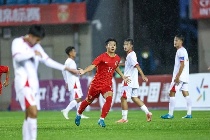 U16四国赛夺冠:09国少5-2逆转澳大利亚,替补双星79分钟后锁定胜局 U16四国赛夺冠:09国少5-2逆转澳大利亚,替补双星79分钟后锁定胜局
