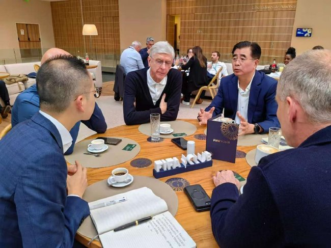 宋凯亚松森会面温格,青训合作意愿明确 宋凯亚松森会面温格,青训合作意愿明确