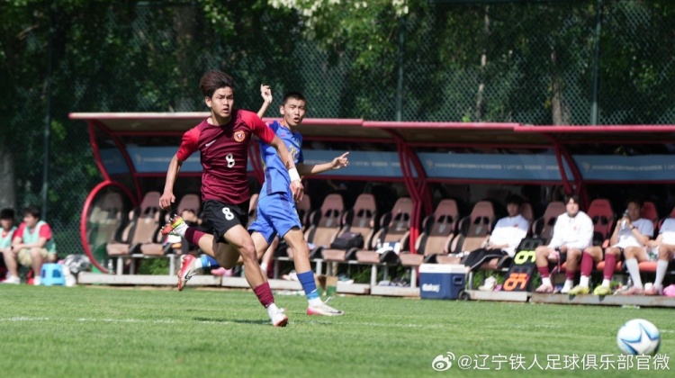 U17区域联赛辽宁铁人遭逆转 2-3负济南历城二中 U17区域联赛辽宁铁人遭逆转 2-3负济南历城二中