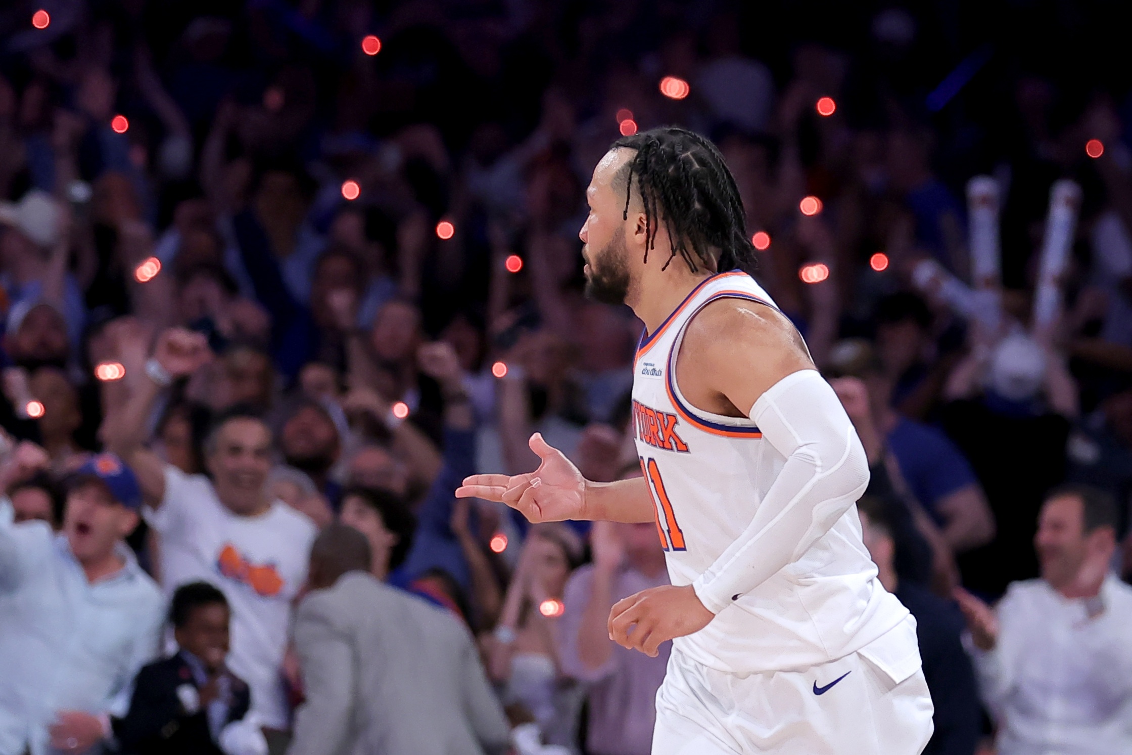 布伦森近5季季后赛总得分2139分领跑 东契奇恩比德并列第二